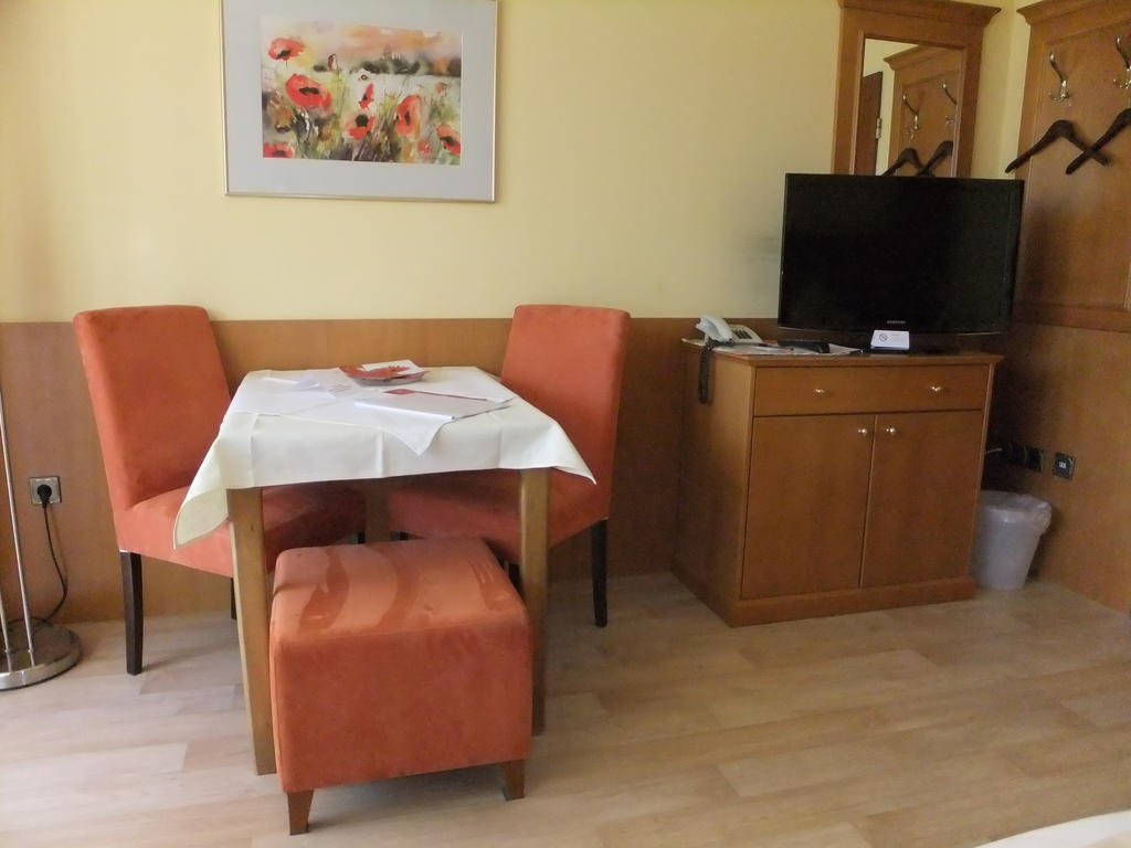 Aparthotel Christine Bad Füssing Habitación foto